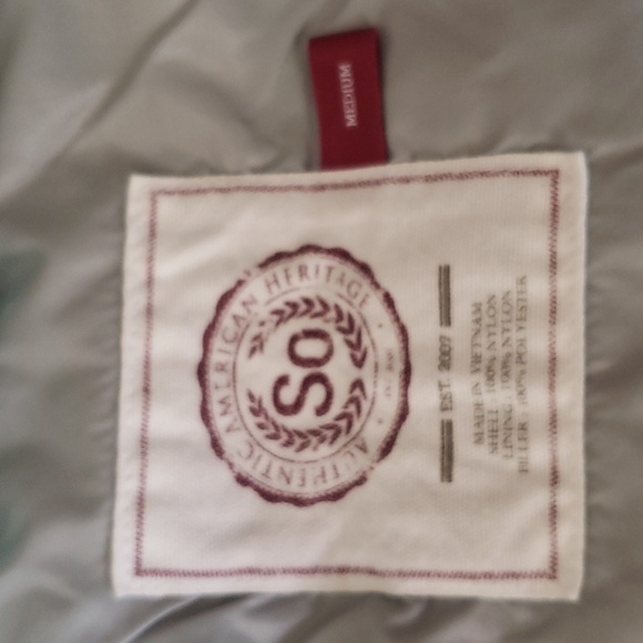 Puffer Vest, Sea Foam Blue,  Zippered Pockets, Excellent Used Condition - Picture 3 of 5